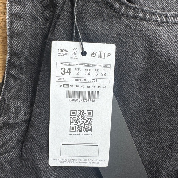 Stradivarius Dark Gray Black Long Straight Fit Jeans - Picture 4 of 9